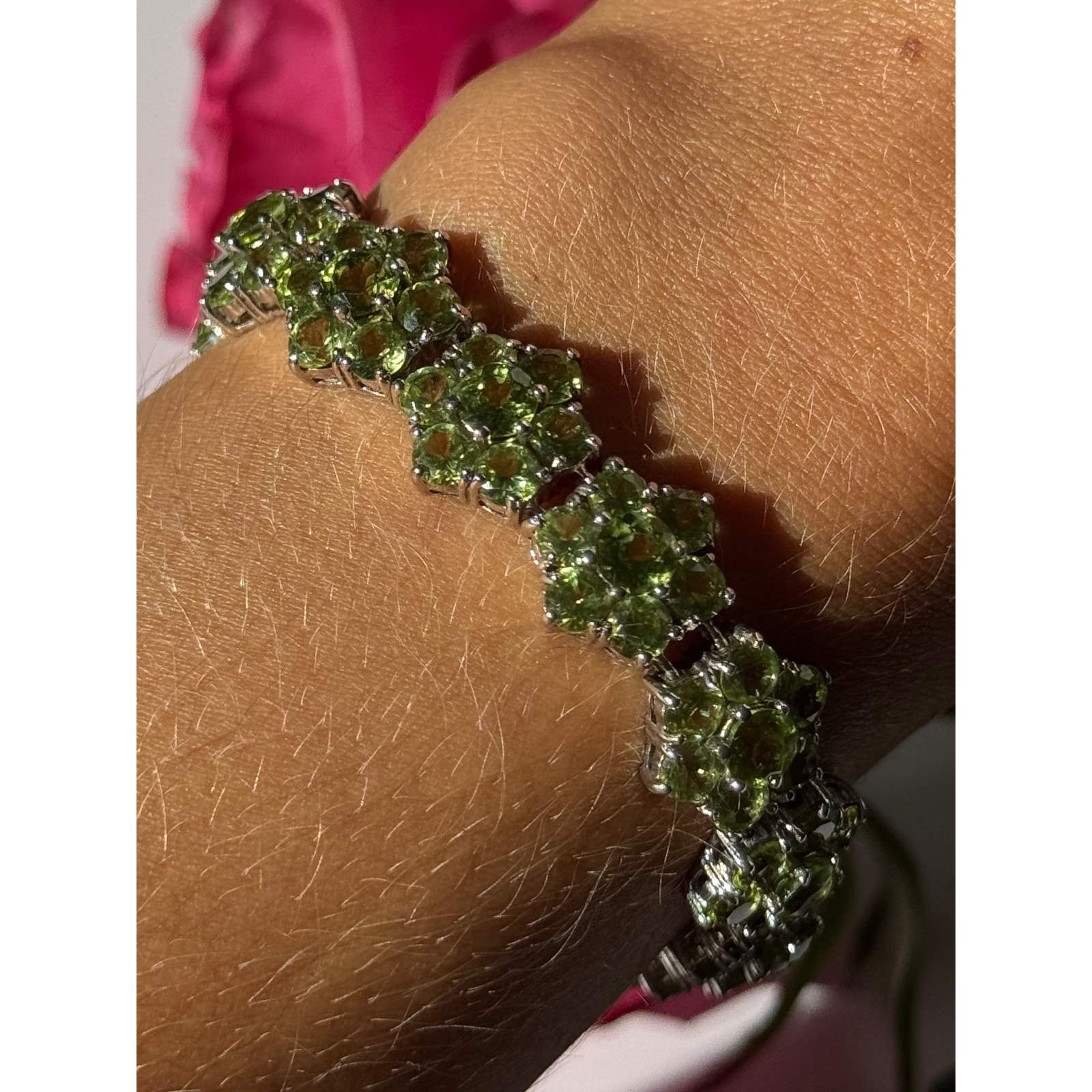 925 Sterling Silver Peridot Flower Bracelet 7.5 Inch